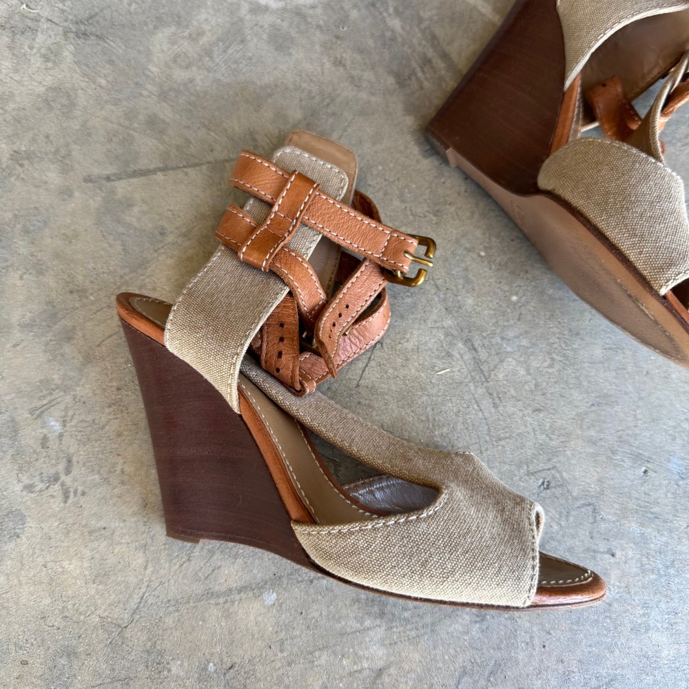 Chloe Tan Leather Canvas Wedge Sandals Peep Toe Ankle Strap Heels Size 36 Italy - Picture 2 of 5